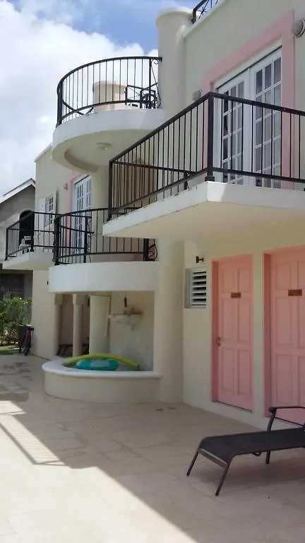 דירות ברידג'טאון 10 Springcourt Barbados ברבדוס